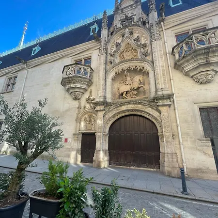 Bed and Breakfast Rent Big With Breakfast Free In Old