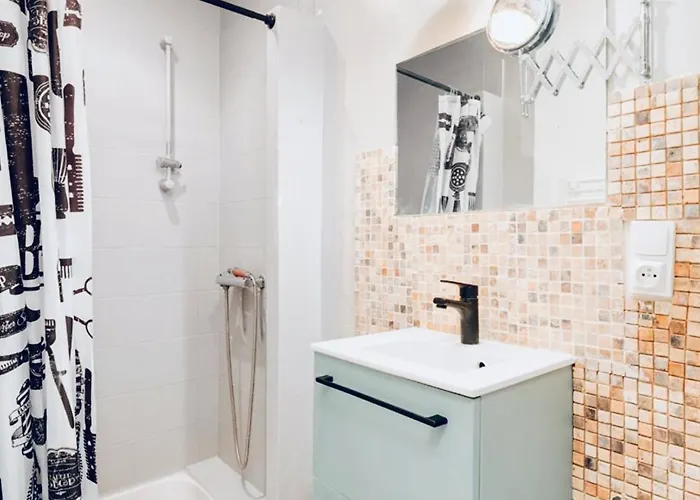 Rent Big With Breakfast Free In Old Bed & Breakfast Nancy